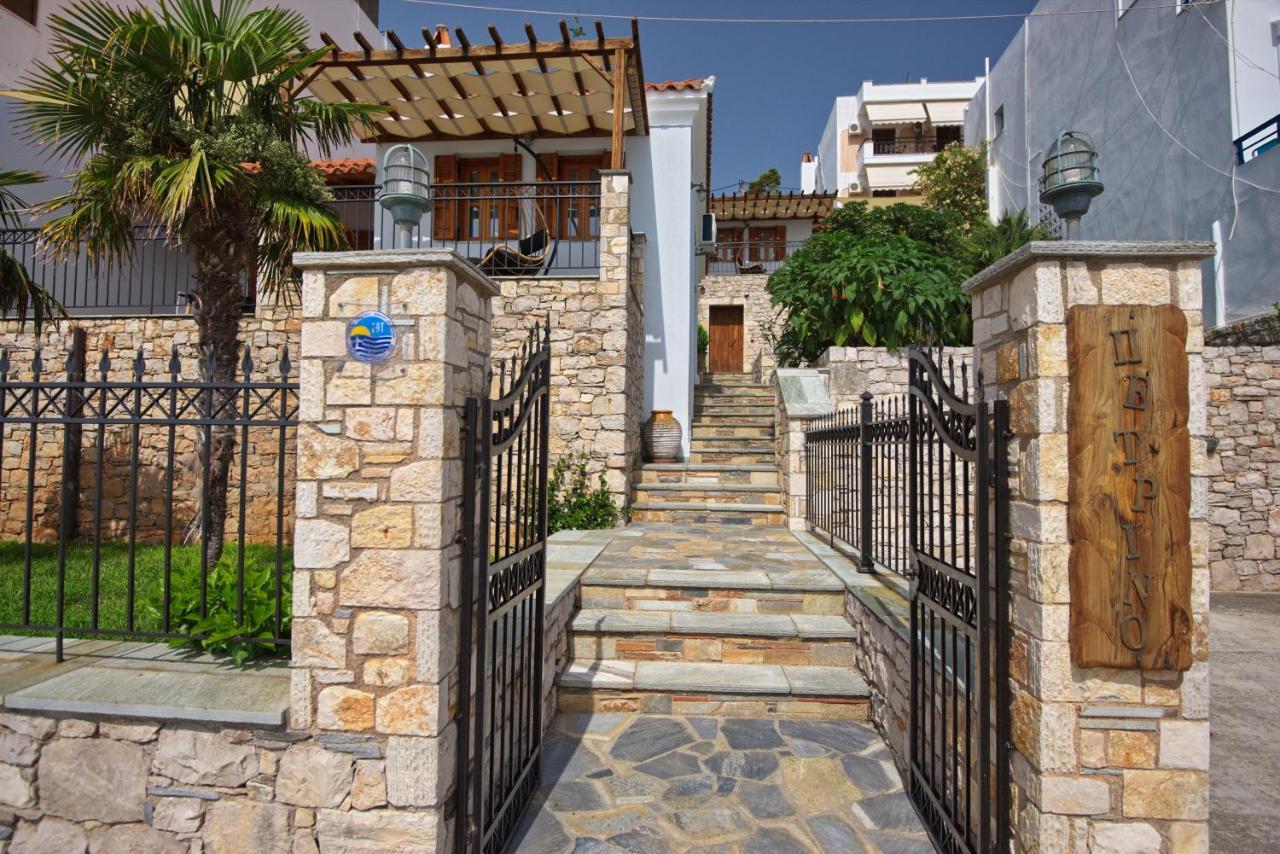 Petrino Villa Patitírion Exterior photo