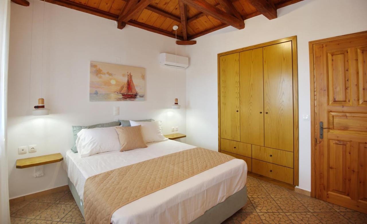 Petrino Villa Patitírion Exterior photo
